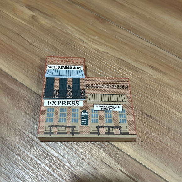 Vintage Cats Meow Village made 1999 Columbia Wells Fargo, California Gold Rush - Picture 1 of 2